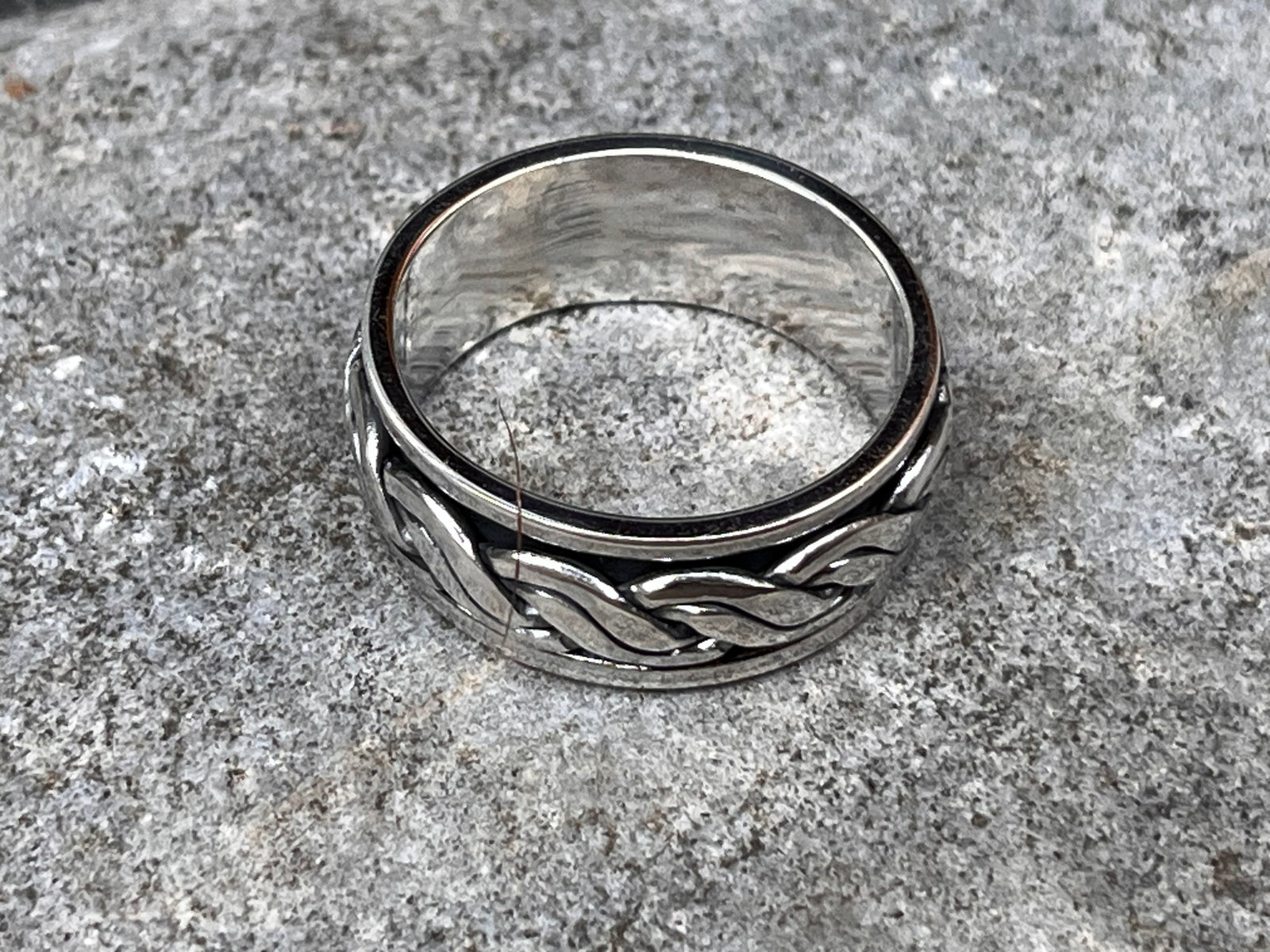 Sterling Silver Celtic Spinner Meditation Ring