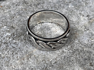 Sterling Silver Celtic Spinner Meditation Ring