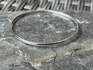 Sterling Silver Bangle 2mm Tiger Lily London