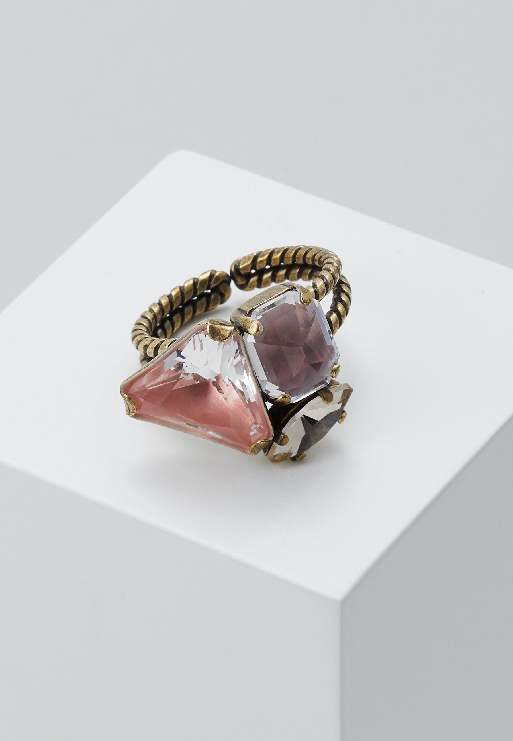 Mix the Rocks Pink Stone Ring