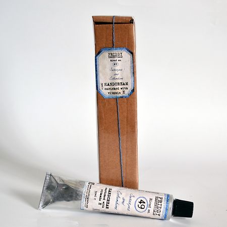 Sweetpea and Columbine Handcream 30ml