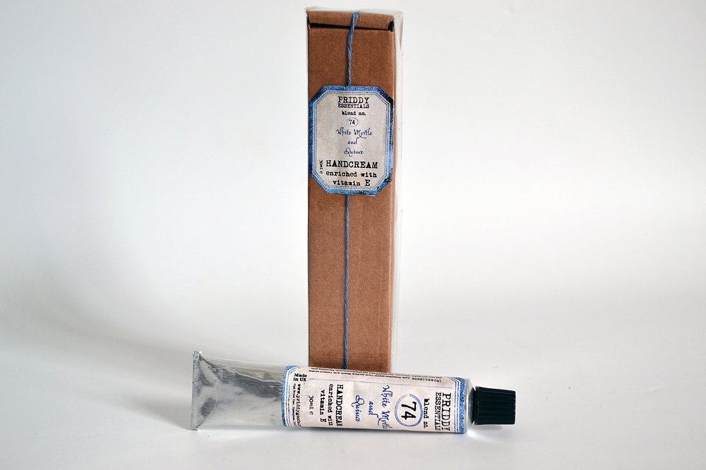 White Myrtle and Quince Handcream 30ml