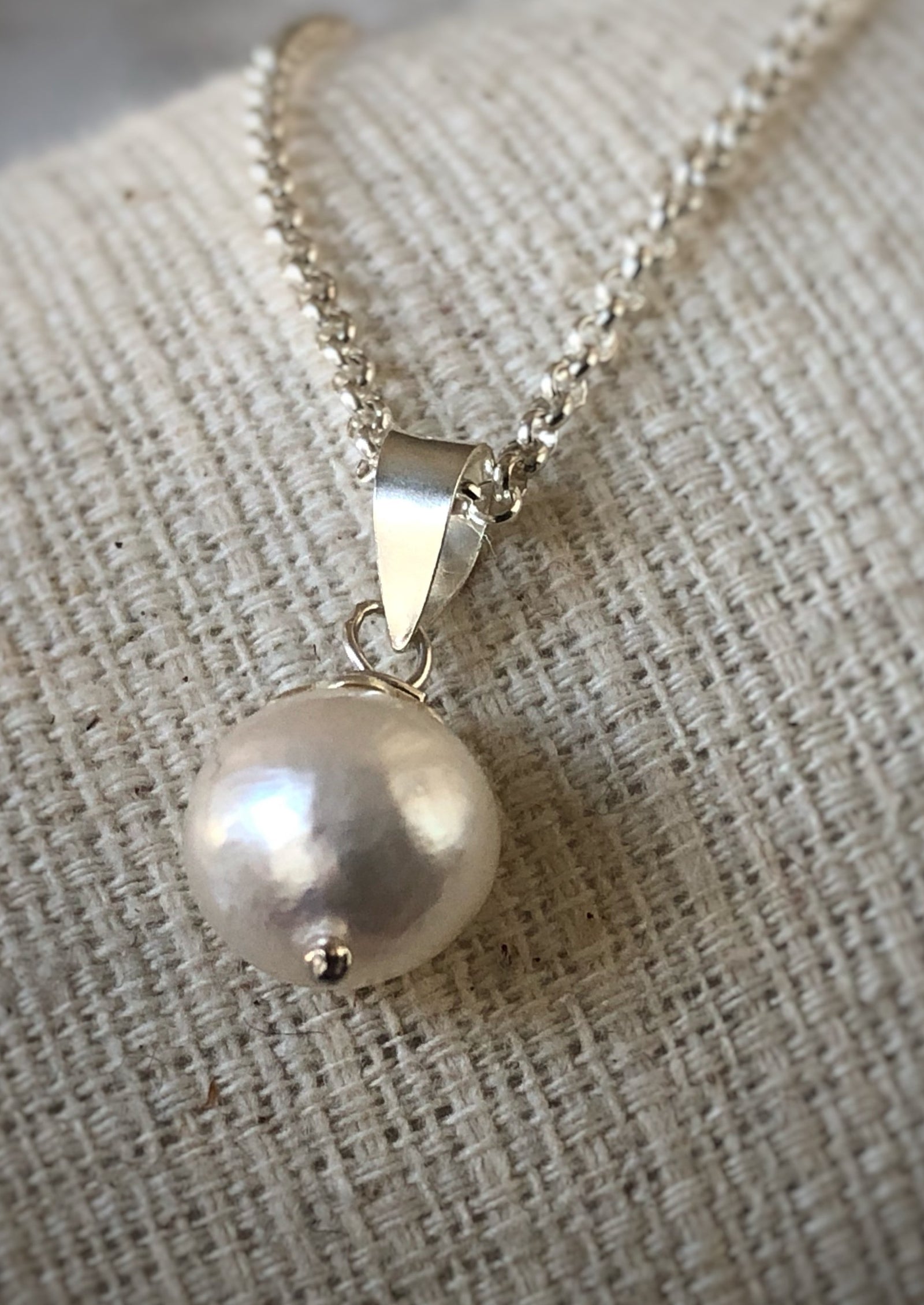 Pearl Pendant Sterling Silver Chain Necklace Tiger Lily London